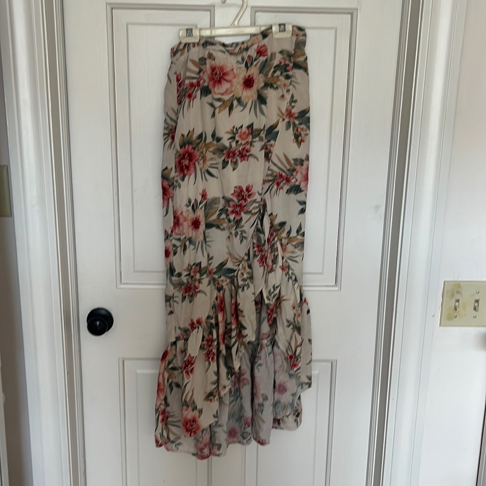 American eagle cream floral midi skirt medium